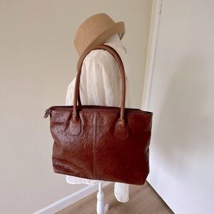 Brown vegan leather shoulder bag